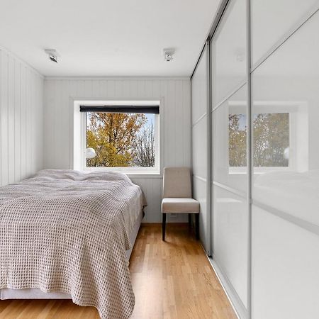 Cozy Elegant 2Bedroom Apt W/Parking And Nice View 特罗姆瑟 外观 照片